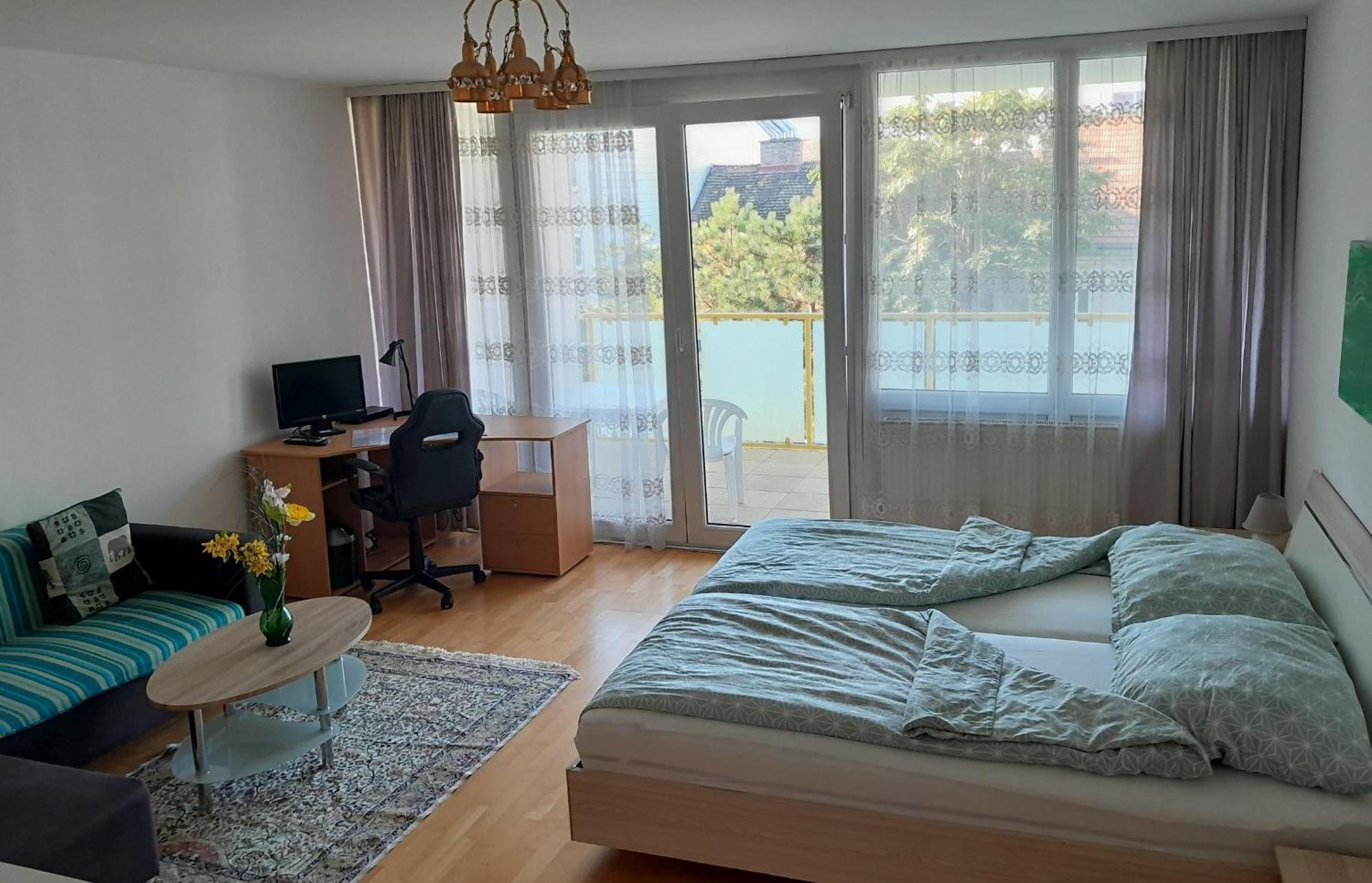 Serviced Apartment With Sunny Balcony Viena Exterior foto